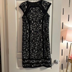 Tadashi Shoji size 16 black lace dress